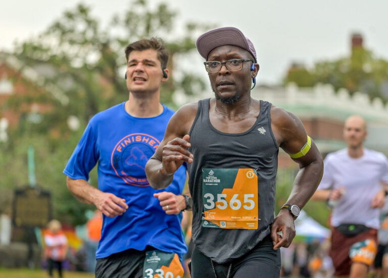 Runners in a Minneapolis road race, running photography